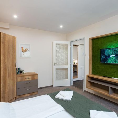 Forro Fogado & Bauer Bistro Hotel Roszke Ngoại thất bức ảnh